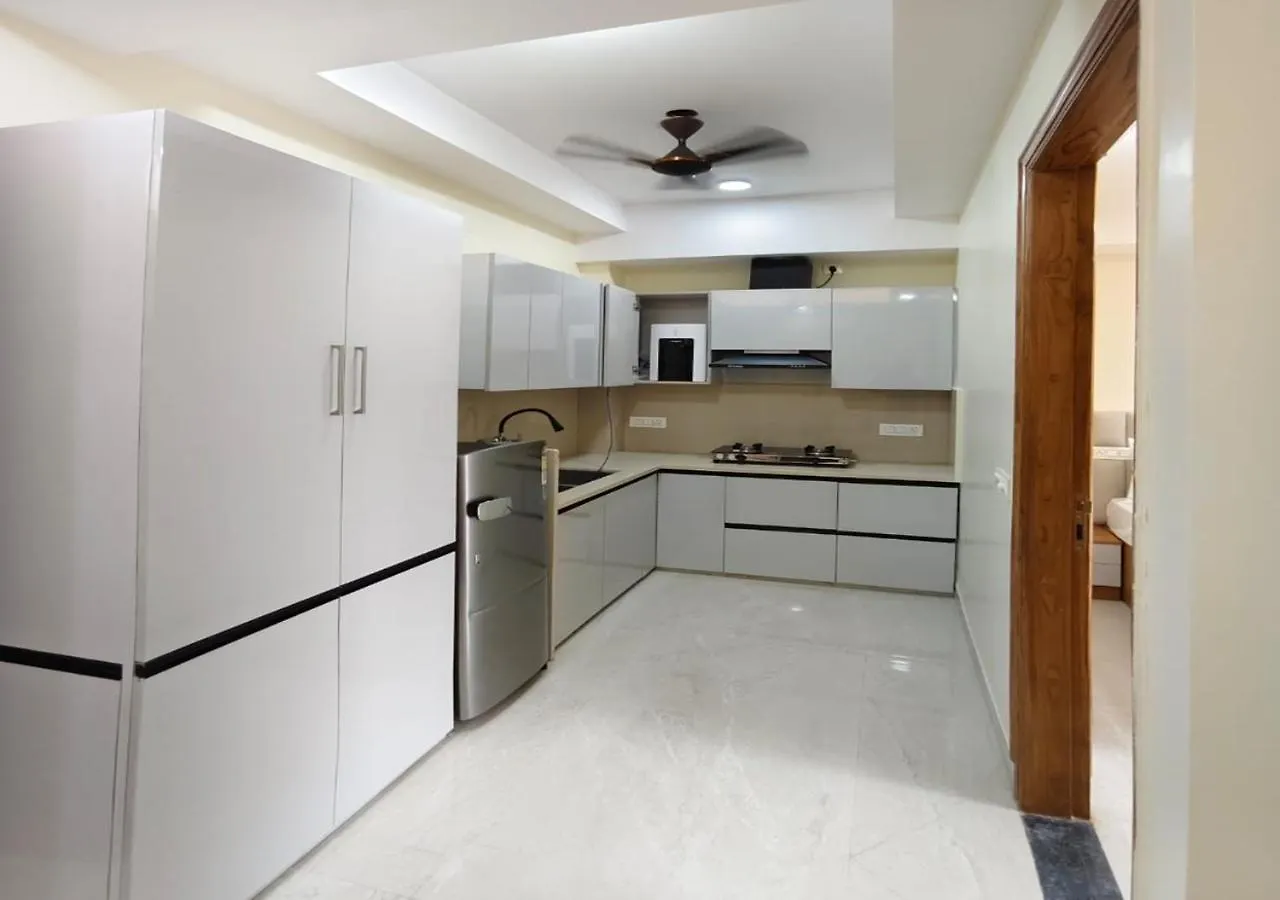Akshay Premium Suites1 Bhk Serviced Apartments Near Artemis Hospital Sector 52 Gurgaon Hotel