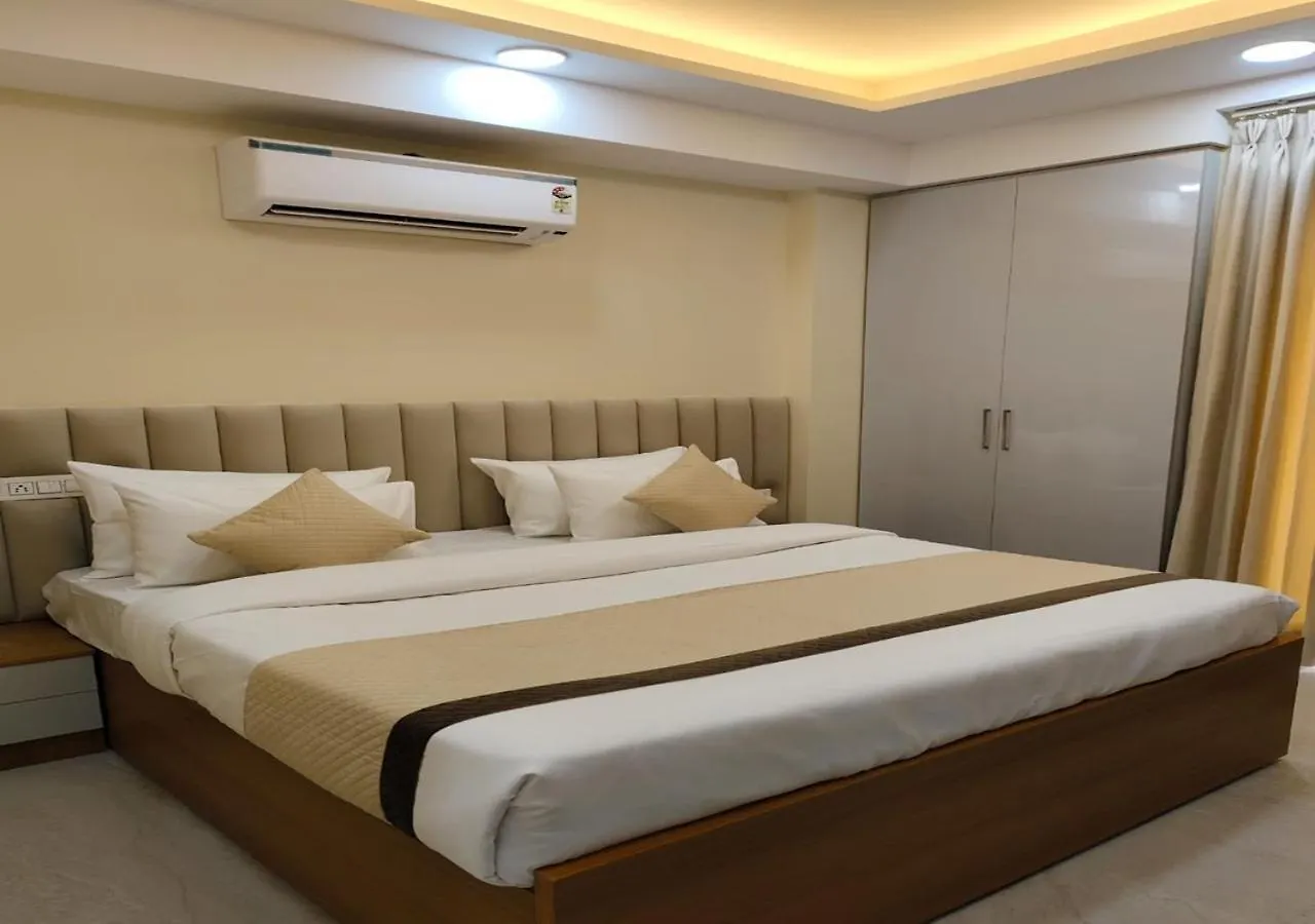 Hotel Akshay Premium Suites1 Bhk Serviced Apartments Near Artemis Hospital Sector 52 Gurgaon